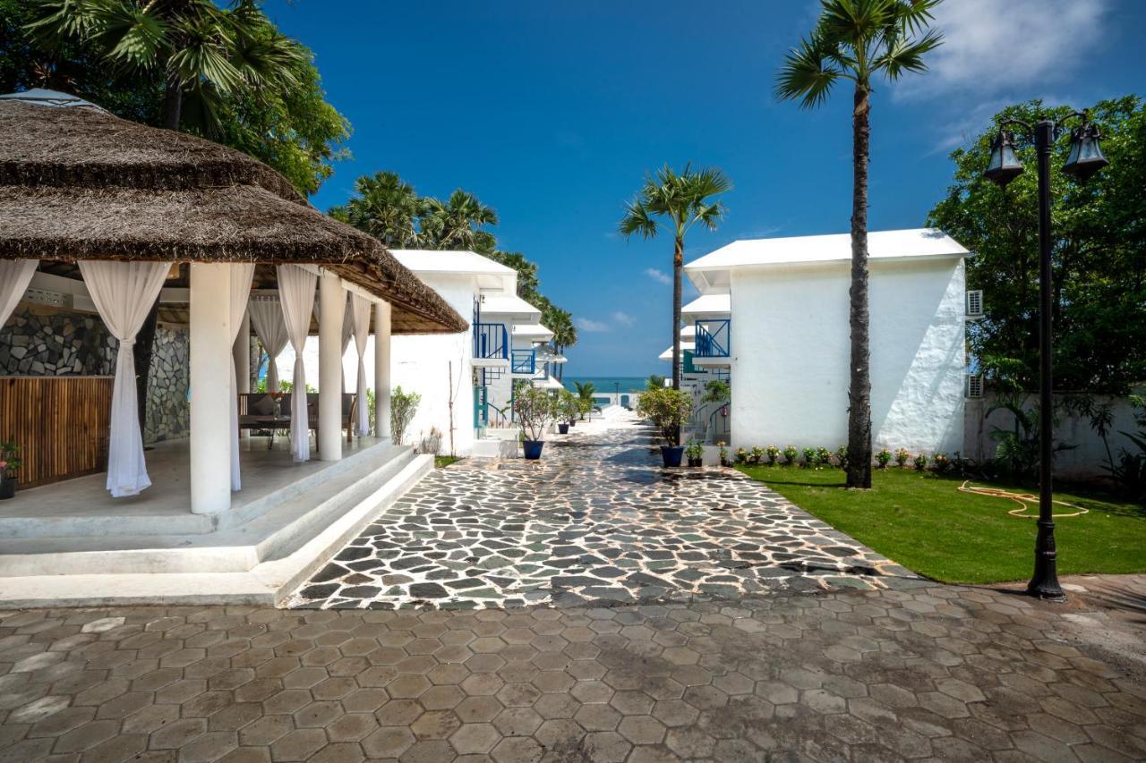 Resort Greek Bay *
